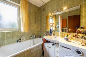 **RESERVIERT** Investmentchance: Attraktives 6-Familienhaus mit 6 Einzelgaragen in ruhiger Wohnlage – Ludwigsburg (Kreis) – Vorschaubild 13