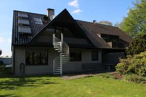 Zwei- Fam.-Haus mit zwei Wohnungen, komplett oder jede Wohnung Einzel zu vermieten. – Plückertzstr. 32a, 47804 Forstwald, Krefeld – Vorschaubild 2