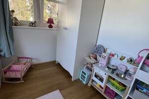 Wohnen mit Stil, Sonne und viel Platz – attraktive Doppelhaushälfte in Riemerling – Die vollständige Adresse der Immobilie erhältst du vom Anbieter., 85521 Hohenbrunn – Vorschaubild 17