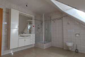 Geräumiges, preiswertes und neuwertiges 6-Zimmer-Reihenhaus mit gehobener Innenausstattung – Jakob-Locher-Straße 000, 89584 Alb-Donau-Kreis – Vorschaubild 12
