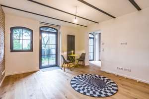 Stilvolles Wohnen im Bergkirchenviertel mit Balkon und Terasse/Mini-Garten – Lehrstr. 15, 65183 Mitte, Wiesbaden – Vorschaubild 12
