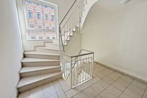 Stilvolle 2-Zimmer-Wohnung mit Einbauküche, Aufzug und Tiefgaragenstellplatz in zentraler Lage na... – 4105 Zentrum-Nord, Leipzig – Vorschaubild 8