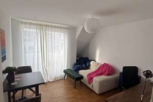 Gemütliche Dachgeschosswohnung in der Würzburger Altstadt zu vermieten