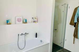 Property thumbnail 10