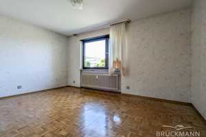 Gute Lage, schöner Garten: L-förmiger Bungalow in Massivbauweise auf großzügigem Grundstück! – Tiefenthaler Straße 29, 67269 Bad Dürkheim (Kreis) – Vorschaubild 14