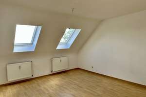 Lichtdurchflutete 3,5-Zi-Dachgeschosswohnung mit Panoramablick auf der Bellevue – Die vollständige Adresse der Immobilie erhältst du vom Anbieter., 66117 Alt-Saarbrücken, Saarbrücken – Vorschaubild 5