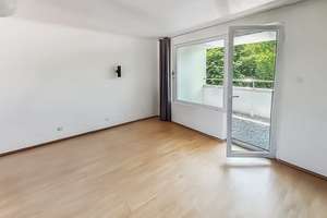 Attraktive 3-Zimmer-Dachgeschosswohnung in Rüttenscheid – solide Kapitalanlage mit Perspektive – 45131 Rüttenscheid, Essen – Vorschaubild 1