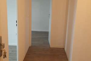 3- Zimmerwohnung in Dresden-Prohlis zu vermieten ! – Elsterwerdaer Straße 9, 1239 Prohlis-Süd, Dresden – Vorschaubild 3