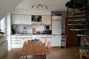 Gepflegte 2-Zimmer-Maisonette-Wohnung inkl. Carport in Westerstetten – Die vollständige Adresse der Immobilie erhältst du vom Anbieter., 89198 Westerstetten – Vorschaubild 2