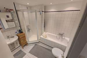 Gepflegtes Jugendstilhaus: Ruhige 3-Zimmer-Wohnung 92qm mit gehobener Ausstattung – Die vollständige Adresse der Immobilie erhältst du vom Anbieter., 40545 Oberkassel, Düsseldorf – Vorschaubild 8