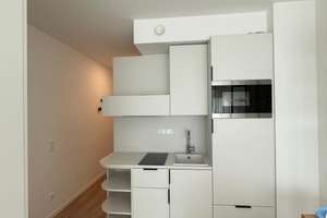 Modern furnished studio apartment for rent in Erlangen – Paul-Gossen-Straße 117a, 91052 Rathenau, Erlangen – Vorschaubild 3