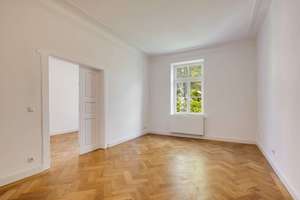 Urbane Eleganz: Stilvoll sanierte, bezugsbereite Altbauwohnung mit Balkon – 80637 Dom Pedro, München – Vorschaubild 2