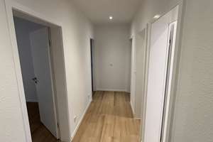 Kernsanierte 3-Zimmerwohnung mit Einbauküche in sehr guter und ruhiger Lage  – Dotzheimer Str. 85, 65197 Rheingauviertel / Hollerborn, Wiesbaden – Vorschaubild 2