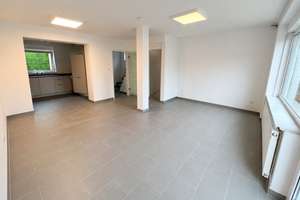  Doppelhaushälfte mit 3 Bäder, 4  WCs, Kamin,  Terrasse & Marquardt-Küche in Nürnberg-Gar – Germersheimer Straße 125, 90469 Trierer Straße, Nürnberg – Vorschaubild 7