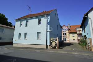 Gepflegtes Wohnhaus mit Einliegerwohnung 
(nach WEG geteilt) in Steinfurth – Die vollständige Adresse der Immobilie erhältst du vom Anbieter., 61231 Bad Nauheim – Vorschaubild 2