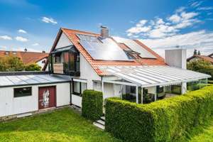 Tolles und Großes Wohnhaus - mit PV-Anlage und großem Wintergarten!  – Die vollständige Adresse der Immobilie erhältst du vom Anbieter., 86510 Ried – Vorschaubild 1
