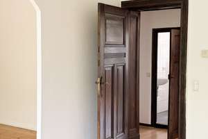 Schöne 5 Zimmer Wohnung, renoviert - mit Einbauküche und Gäste WC – Strelitzstraße 2, 12105 Mariendorf, Berlin – Vorschaubild 22