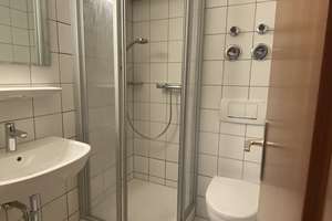 Möbliertes 1 Zimmer Apartament mit Einbauküche am Volkspark für Pendler oder Studenten – Göttelmannstr. 2c, 55130 Weisenau, Mainz – Vorschaubild 5