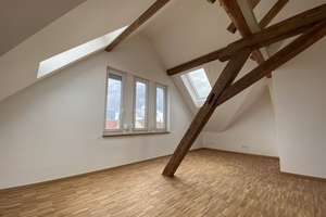 Dachgeschosswohnung in Karlsruhe Weststadt. Erstbezug 3‑ Zimmer  mit Wohn-, Ess- und Kochbereich  – Die vollständige Adresse der Immobilie erhältst du vom Anbieter., 76135 Weststadt, Karlsruhe – Vorschaubild 7