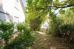 Einfamilienhaus zur Kernsanierung auf großem Grundstück in S-Feuerbach – Die vollständige Adresse der Immobilie erhältst du vom Anbieter., 70469 Feuerbach-Mitte, Stuttgart – Vorschaubild 9