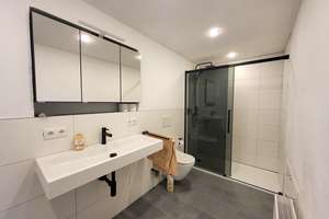 Werkstatt mit Haus!
Top-saniert mit viel Platz und mehr – mitten in Hartmannshof – Die vollständige Adresse der Immobilie erhältst du vom Anbieter., 91224 Pommelsbrunn – Vorschaubild 9