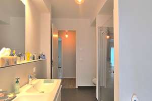 + EDLE TERASSENWOHNUNG + ZWEI PRIVATGÄRTEN + SÜDWEST-LAGE + GEHOBENE INNENAUSSTATTUNG + TIEFGARAGE + – Sandinostraße 3, 13055 Alt-Hohenschönhausen, Berlin – Vorschaubild 25