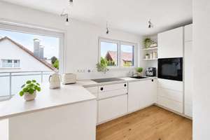 Moderne Maisonette-Wohnung mit Süd-Balkon in begehrter Lage von Stuttgart-Sillenbuch – 70619 Sillenbuch (Ortsteil), Stuttgart – Vorschaubild 6
