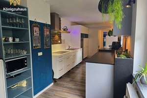 Idylle trifft Eleganz - Zweifamilienhaus: Pool, Garten, zwei Wohneinheiten – 99510 Apolda – Vorschaubild 5