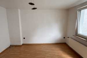 Wohnen im lichtdurchfluteten 2. Obergeschoss mit kleinem hellen Balkon in Hannover-Kleefeld – Tieckstraße 26, 30625 Hannover – Vorschaubild 3