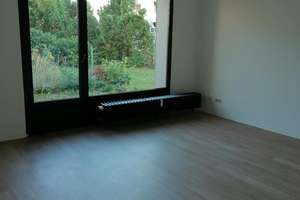 Modernisierte Erdgeschosswohnung mit Terrasse im Musikerviertel – 23556 Sankt Lorenz Nord, Lübeck – Vorschaubild 2