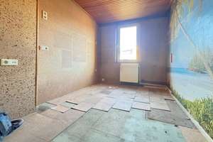 Findorff / Sanierungsbedürftiges Reihenmittelhaus in gefragter Lage – Die vollständige Adresse der Immobilie erhältst du vom Anbieter., 28215 Regensburger Straße, Bremen – Vorschaubild 10