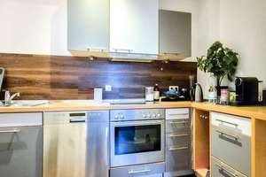 Zentrale vollmöblierte 2 Zimmer Wohnung direkt in der Altstadt -ohne Balkon- – Franziskanergasse 1A, 97070 Altstadt, Würzburg – Vorschaubild 4