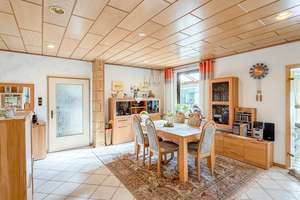 Gepflegtes Dreifamilienhaus im beliebten Ortsteil Wulsdorf - ideal für Kapitalanleger oder Selbst... – Die vollständige Adresse der Immobilie erhältst du vom Anbieter., 27572 Wulsdorf, Bremerhaven – Vorschaubild 4