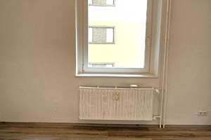 Schöne 2-Zimmer-Wohnung mit Badewanne! – Welkerhude 56, 45356 Vogelheim, Essen – Vorschaubild 4
