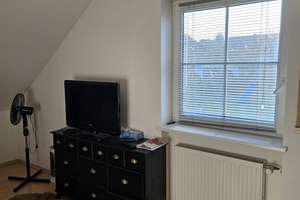 WG Zimmer in Doppelhaushälfte – Ahornweg 5, 84098 Hohenthann – Vorschaubild 2