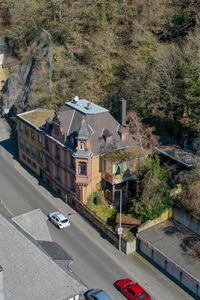 Charmante Gründerzeitvilla mit Turm, Panoramablick und außergewöhnlichem Grundstück in Idar-Oberstei