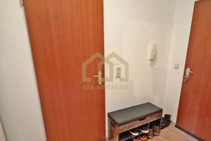 Top-Lage in Schwachhausen – Helle Erbpachtwohnung mit Balkon & Aufzug | Erbbauzins 450,58 € mtl. – Die vollständige Adresse der Immobilie erhältst du vom Anbieter., 28211 Radio Bremen, Bremen – Vorschaubild 10