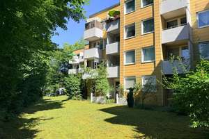 Modernisierte 2-Zimmer-Dachgeschosswohnung in München-Obersendling – Die vollständige Adresse der Immobilie erhältst du vom Anbieter., 81379 Obersendling, München – Vorschaubild 2