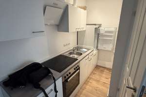 WUNDERSCHÖNE STUDENTENWOHNUNG IN ZENTRALER LAGE