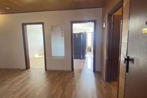 Ihr neues Zuhause: Großzügige 4-Zimmer-Wohnung mit viel Potenzial – Im Falkenhorst 10, 51145 Urbach, Köln – Vorschaubild 3