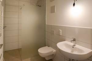 Ruhige 2-Zimmer-Erstbezugwohnung Innenstadt mit Terrasse und kleinem Garten – Die vollständige Adresse der Immobilie erhältst du vom Anbieter., 72764 Reutlingen-Mitte, Reutlingen – Vorschaubild 7