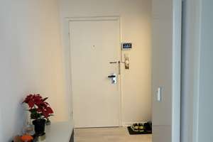 Zuhause mit drei geräumigen hellen Zimmern in zentraler Lage von Düsseldorf – Die vollständige Adresse der Immobilie erhältst du vom Anbieter., 40210 Friedrichstadt, Düsseldorf – Vorschaubild 11