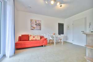 MÖBLIERT - CITYNÄHE UND WEINBERGE - 1,5-Zimmer-Apartment mit Terrasse und Garten – Die vollständige Adresse der Immobilie erhältst du vom Anbieter., 70378 Hofen, Stuttgart – Vorschaubild 2