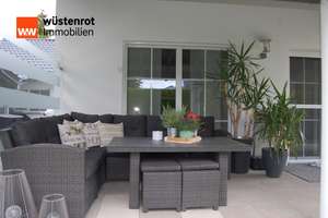 Sonniges und ruhiges Familienidyll – EFH mit herrlichem Garten, Doppelgarage & PV-Anlage in Aholfing – Die vollständige Adresse der Immobilie erhältst du vom Anbieter., 94345 Aholfing – Vorschaubild 9
