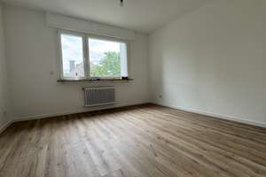Traumhafte neu sanierte 3,5-Zimmer-Wohnung mit Balkon in Essen-Bredeney – Wiedfeldtstraße 58a, 45133 Bredeney, Essen – Vorschaubild 7