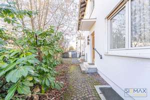 **Herzlich Willkommen**
Große DHH in ruhiger Lage!
Haus m. Seele-m. Garten u. Ausbaupotenzial – Die vollständige Adresse der Immobilie erhältst du vom Anbieter., 81735 Waldtrudering, München – Vorschaubild 3
