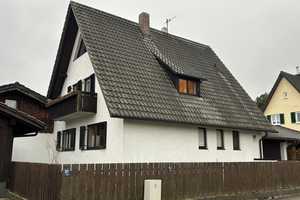 Liebevoll, modernisiertes Einfamilienhaus mit 5,5 Zimmern und Terrasse – Dr.-Ried-Str. 4, 82031 München (Kreis) – Vorschaubild 1