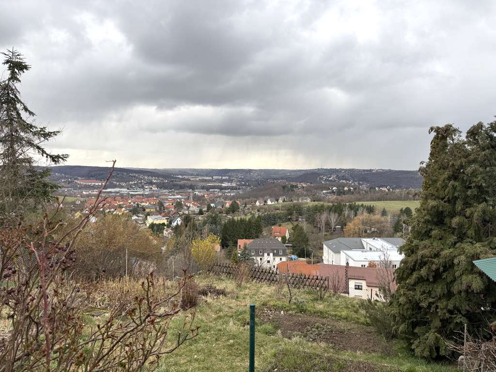 Immobilie in Freital - Großzügiges Ferienhaus mit Weitblick über Dresden - Bild 1
