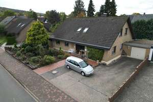 1-2 Familienhaus in sehr guter Lage von Lübbecke – Die vollständige Adresse der Immobilie erhältst du vom Anbieter., 32312 Lübbecke – Vorschaubild 1