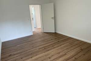 Modernisierte 3-Zimmer-Wohnung in Lichterfelde – inkl. Stellplatz direkt vor der Haustür – Die vollständige Adresse der Immobilie erhältst du vom Anbieter., 12203 Lichterfelde, Berlin – Vorschaubild 7